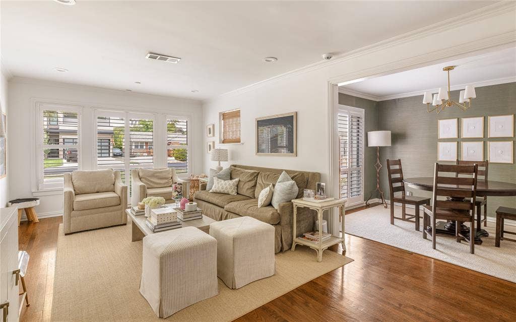 7806 Morton Street, Dallas, TX 75209