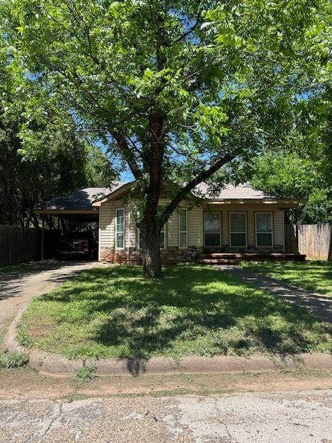 Property photo for 2840 S 6th Street, Abilene, TX