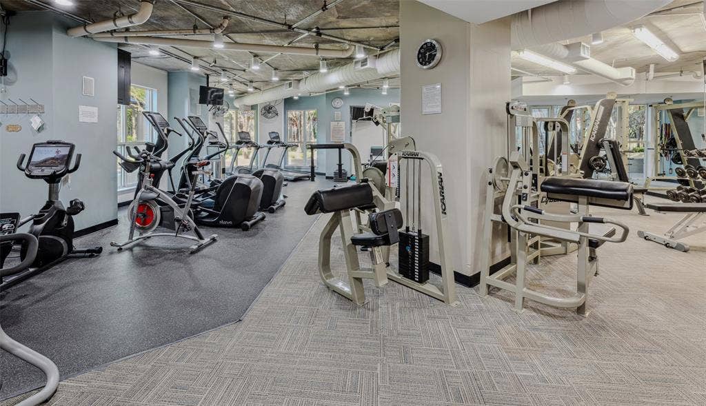 3401 Lee Parkway, #1008, Dallas, TX 75219 3401 Lee Parkway, #1008, Dallas, TX 75219