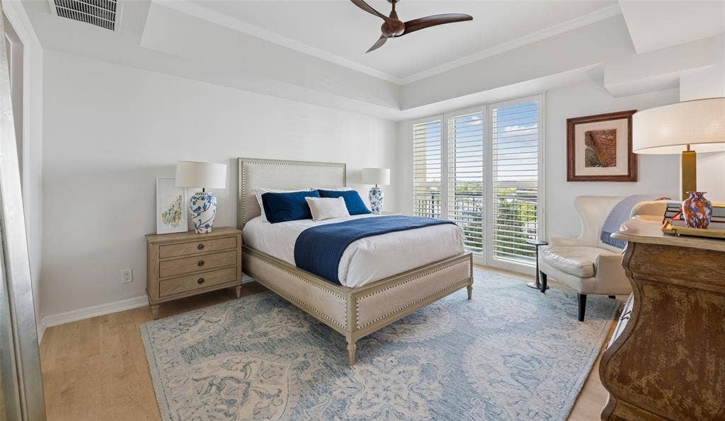 3401 Lee Parkway, #1008, Dallas, TX 75219 3401 Lee Parkway, #1008, Dallas, TX 75219