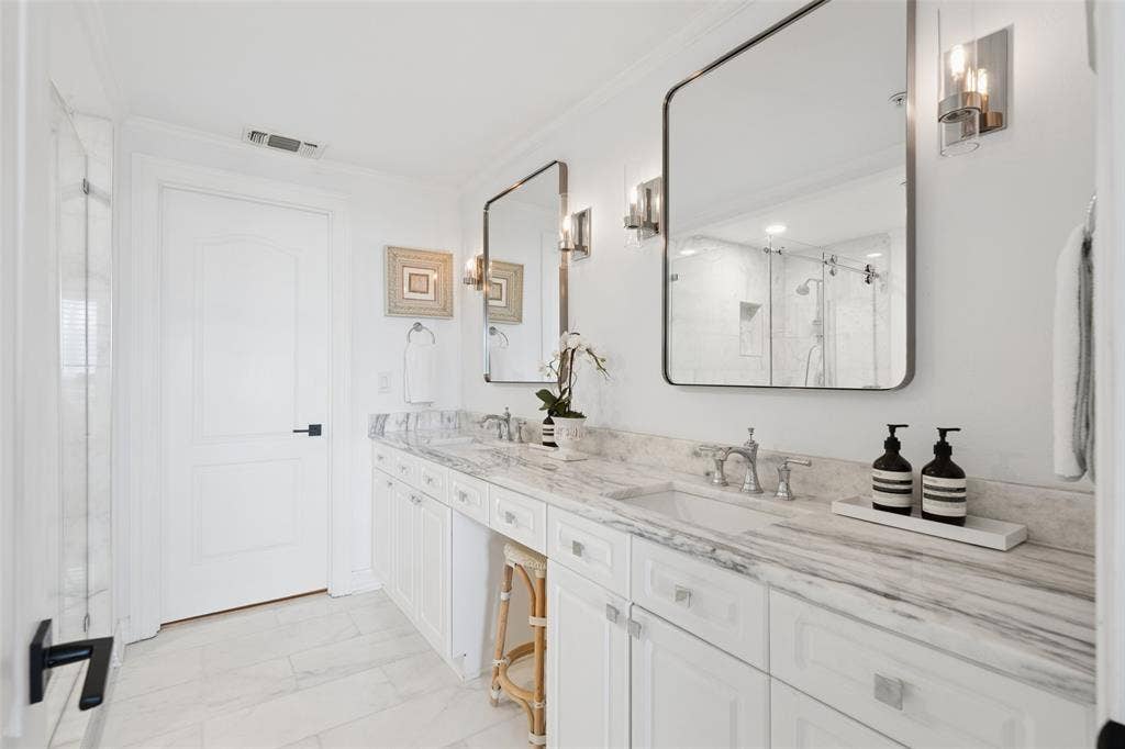 3401 Lee Parkway, #1008, Dallas, TX 75219 3401 Lee Parkway, #1008, Dallas, TX 75219