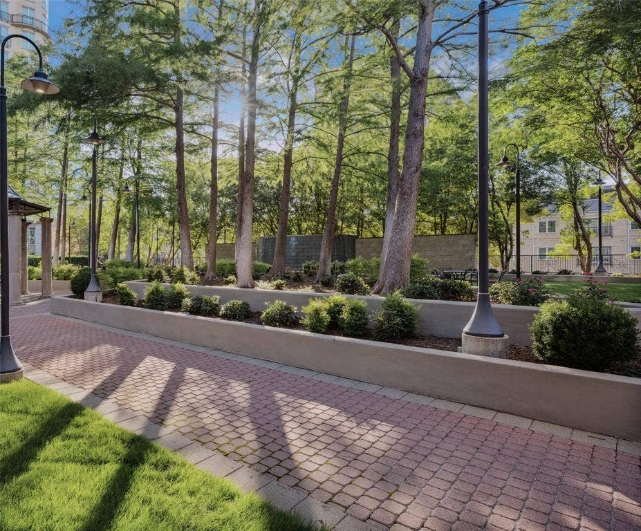 3401 Lee Parkway, #1008, Dallas, TX 75219 3401 Lee Parkway, #1008, Dallas, TX 75219