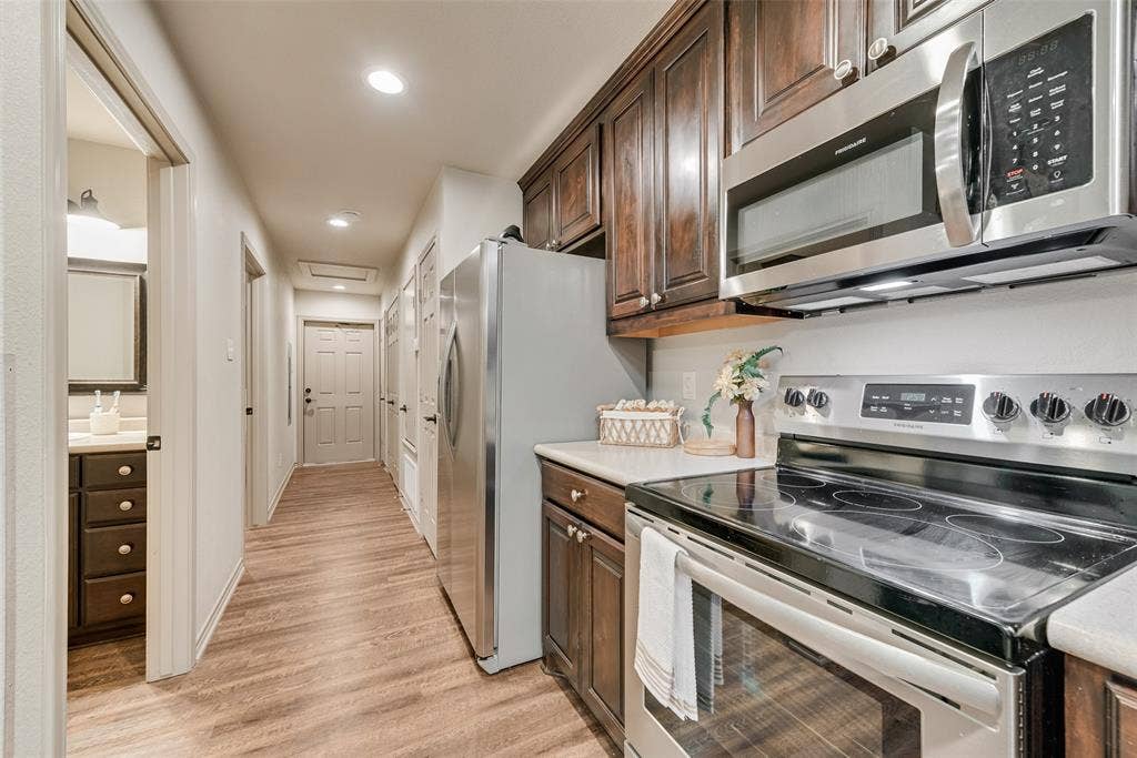 2411 W Fm 813, Palmer, TX 75152 Triplex