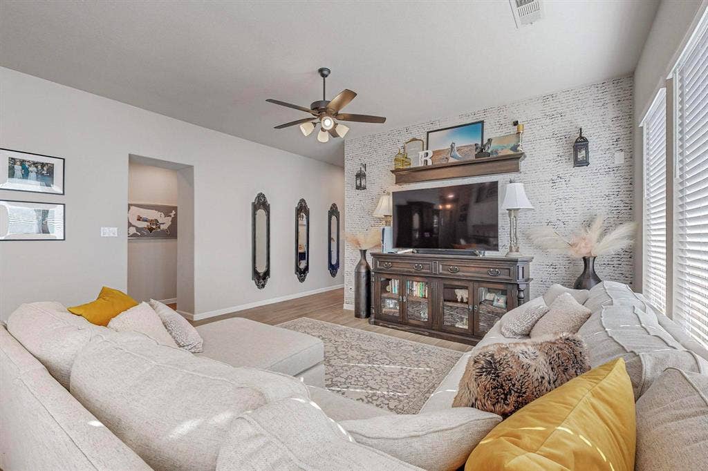 2308 Kirkstall Way, Forney, TX 75126