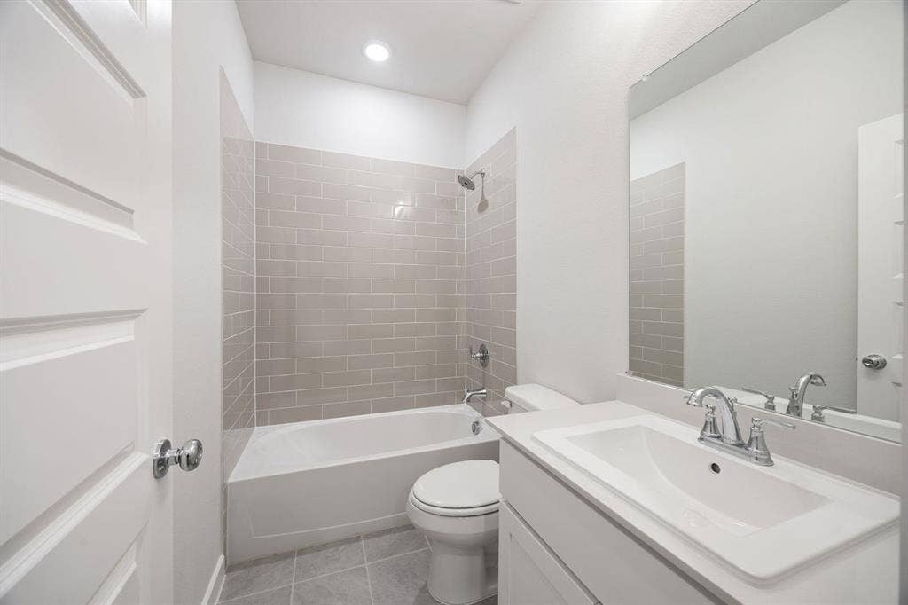 Bathroom in the Wimbledon home plan – REPRESENTATIVE PHOTO