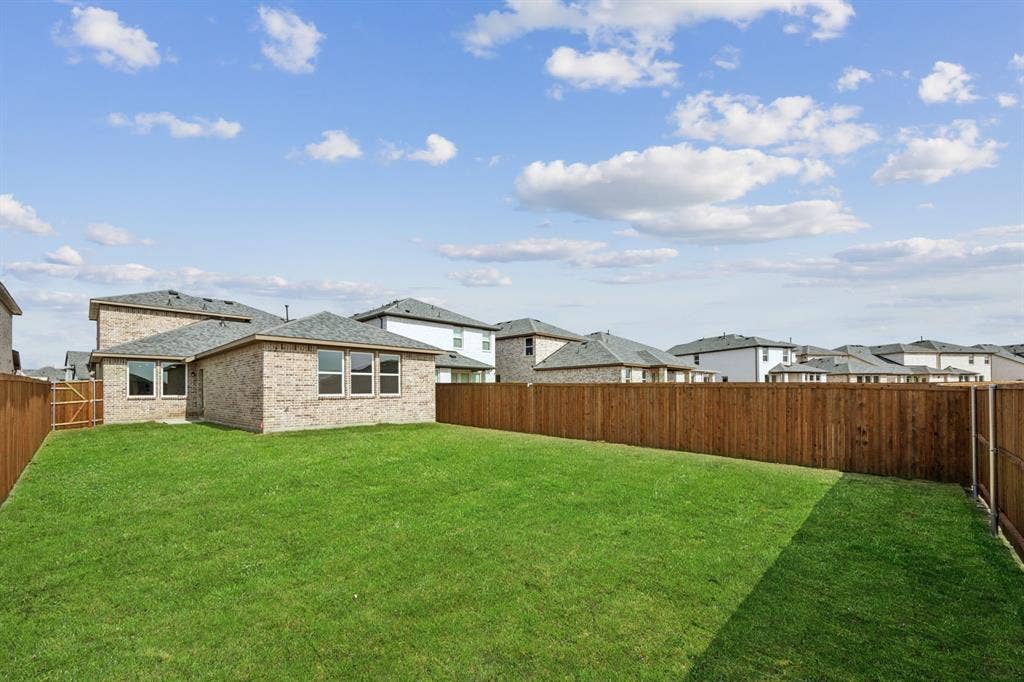 1510 Vermillion Street, Forney, TX 75126 1510 Vermillion Street, Forney, TX 75126
