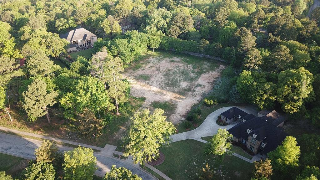 5860 Stonegate Trail, Tyler, TX 75703