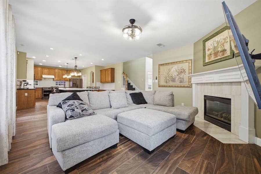 Property photo for 1605 Hawkins Court, Carrollton, TX