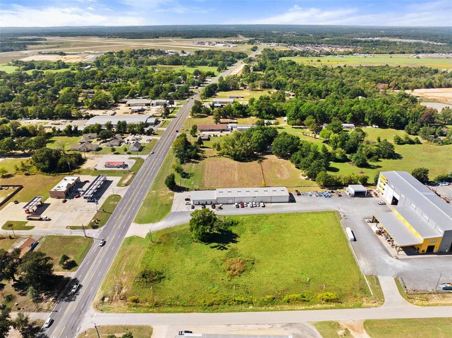 Property photo for 12642 Highway 64 W, Tyler, TX