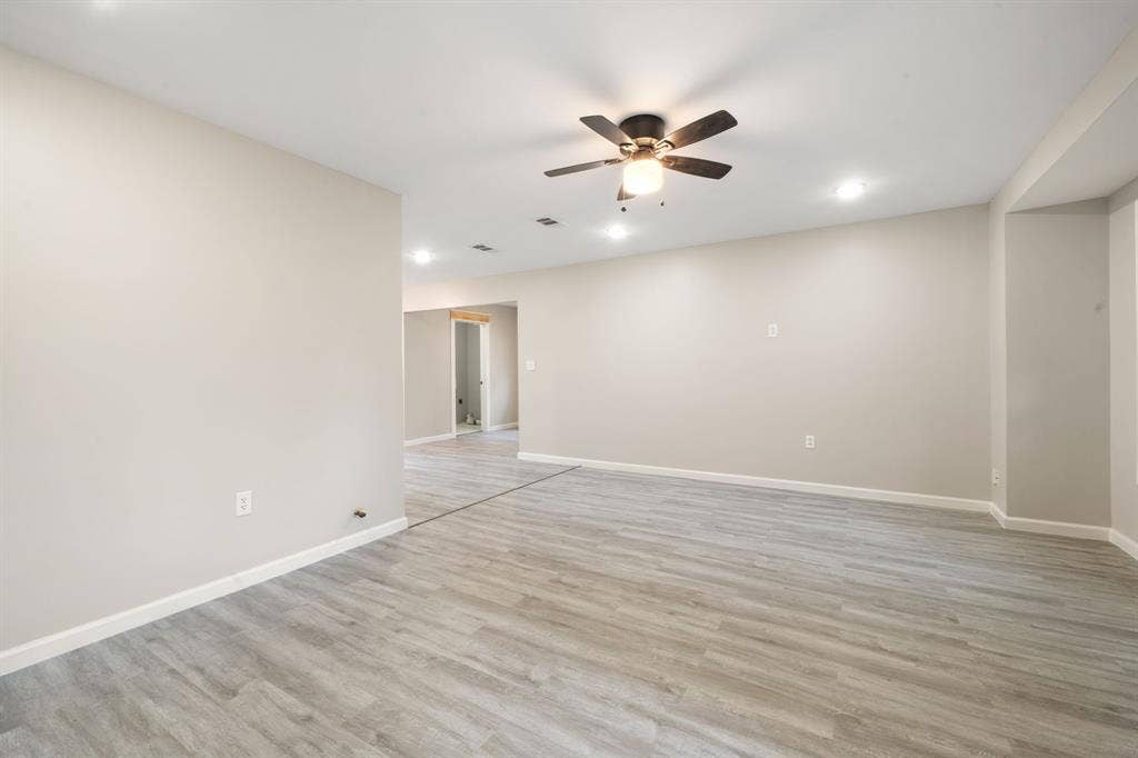 622 Shawnee Trace, Grand Prairie, TX 75051