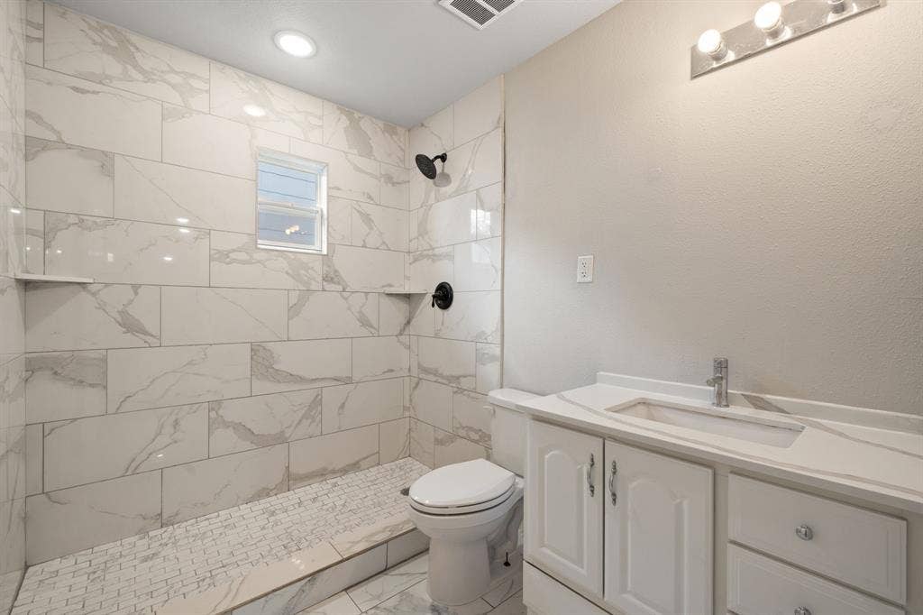 622 Shawnee Trace, Grand Prairie, TX 75051
