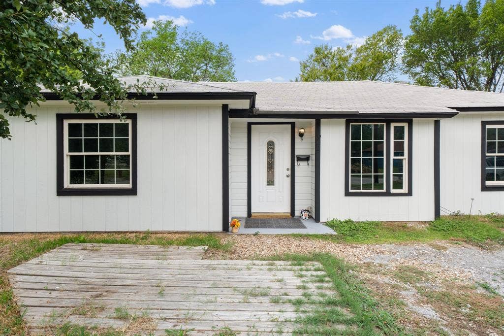 622 Shawnee Trace, Grand Prairie, TX 75051