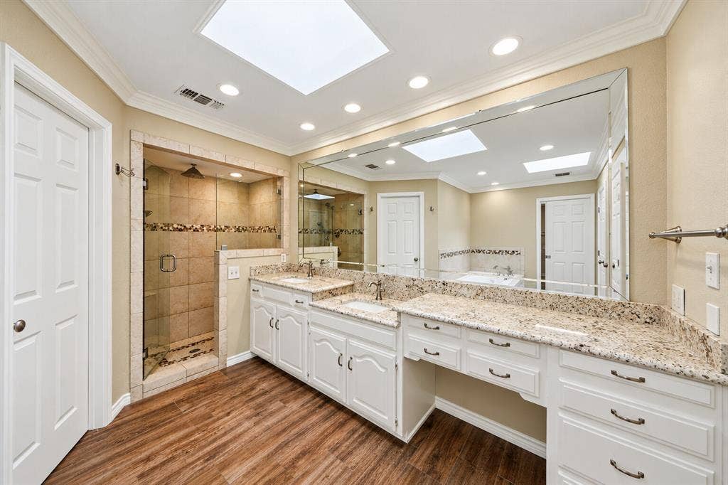 6204 Liberty Hill, Dallas, TX 75248 6204 Liberty Hill, Dallas, TX 75248