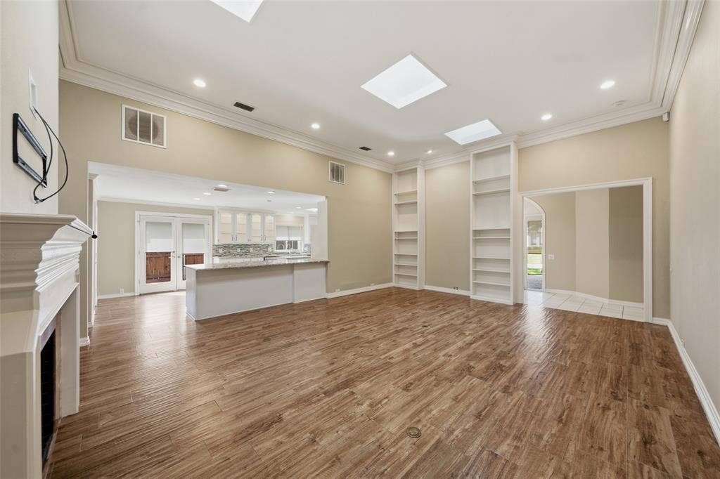 6204 Liberty Hill, Dallas, TX 75248 6204 Liberty Hill, Dallas, TX 75248