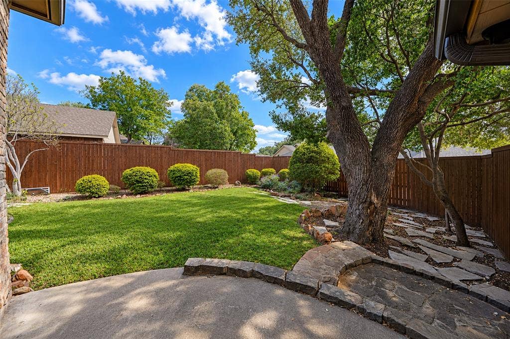 6204 Liberty Hill, Dallas, TX 75248 6204 Liberty Hill, Dallas, TX 75248