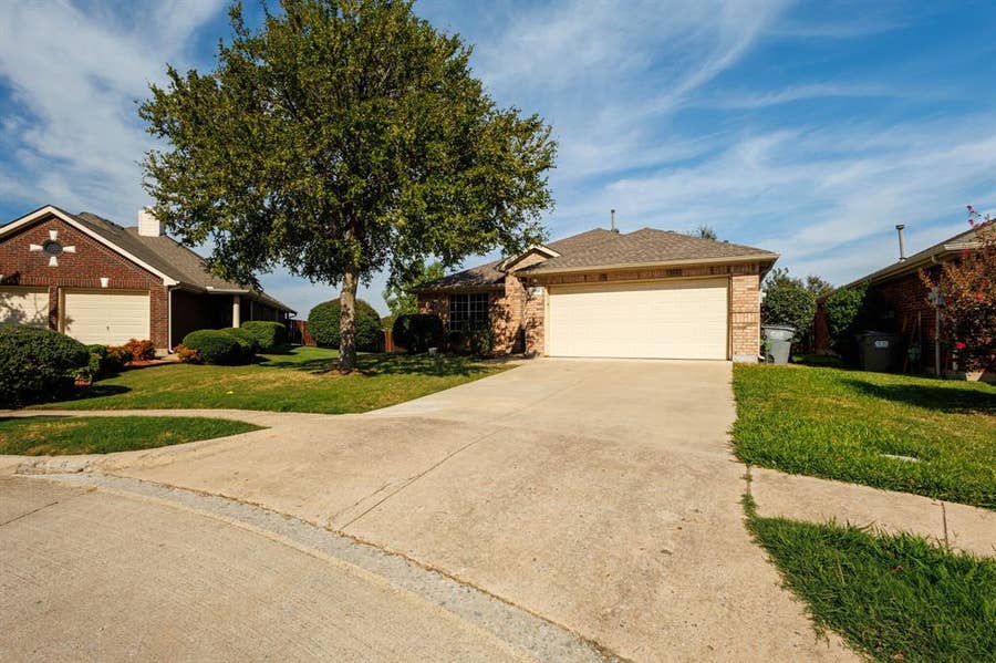 Property photo for 2601 Cascade Cove Drive, Little Elm, TX
