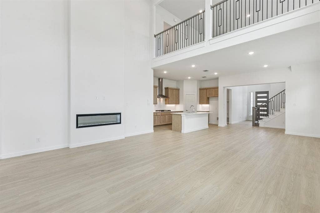 4720 Carina Road, McKinney, TX 75071 Open Floor Plan in the Da Vinci II home plan – REPRESENTATIVE PHOTO