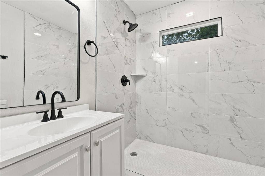 4938 Bartlett Avenue, Dallas, TX 75216 4938 Bartlett Avenue, Dallas, TX 75216