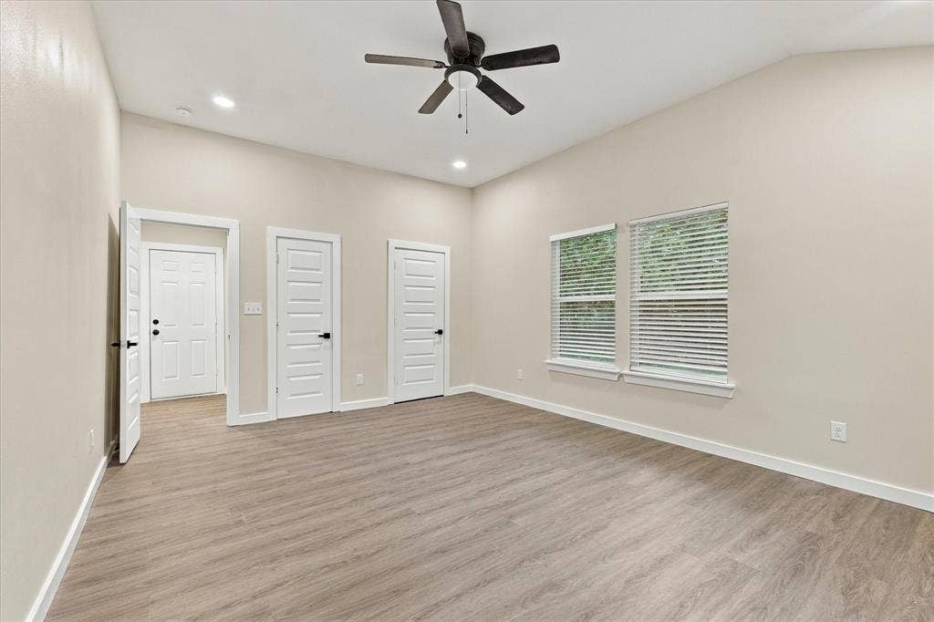 4938 Bartlett Avenue, Dallas, TX 75216 4938 Bartlett Avenue, Dallas, TX 75216