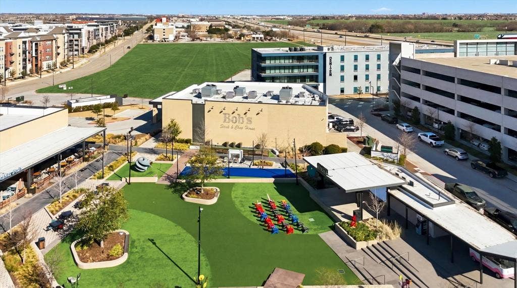 Meet friends for dinner, enjoy live entertainment, or relax on the lawn beneath the Texas sky. All minutes from home!
