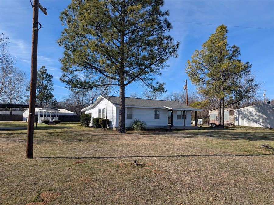 Property photo for 142 FM 920, Bridgeport, TX