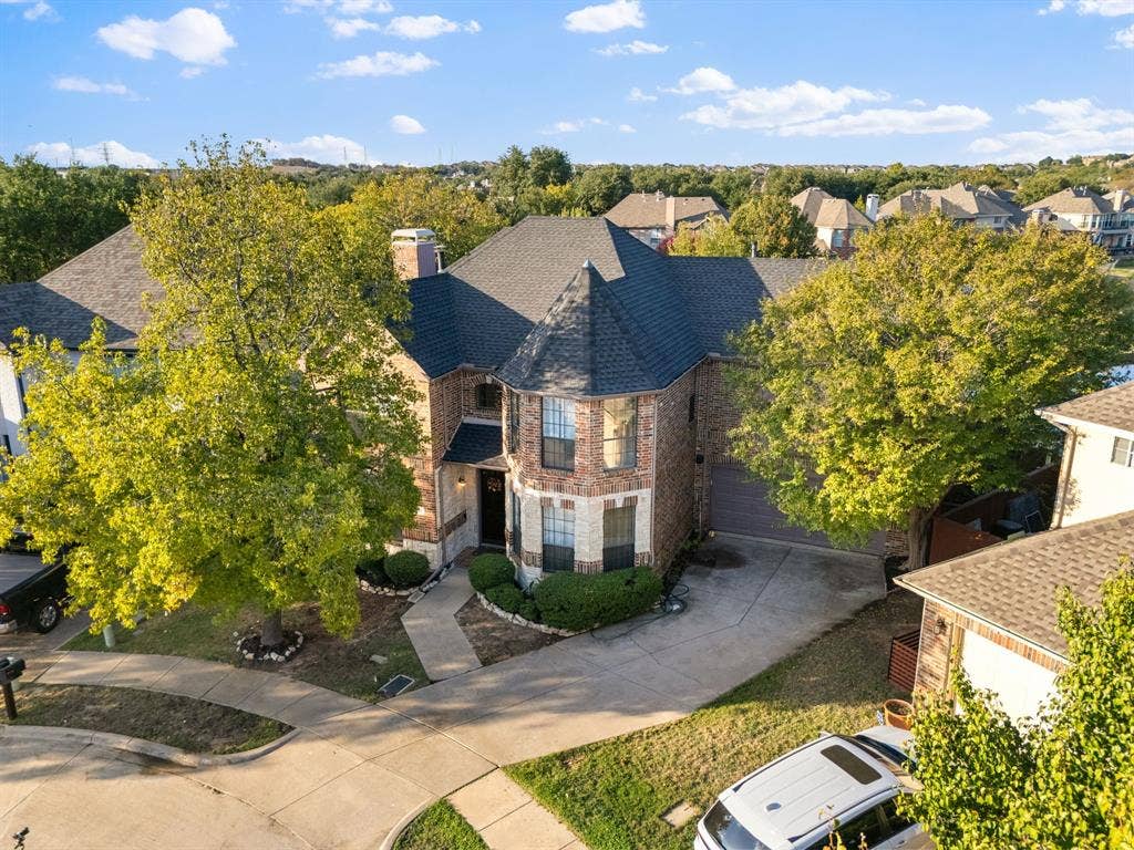 1081 Leisure Lane, Irving, TX 75063 1081 Leisure Lane, Irving, TX 75063