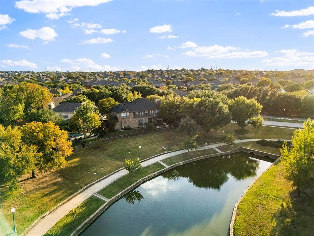1081 Leisure Lane, Irving, TX 75063 1081 Leisure Lane, Irving, TX 75063