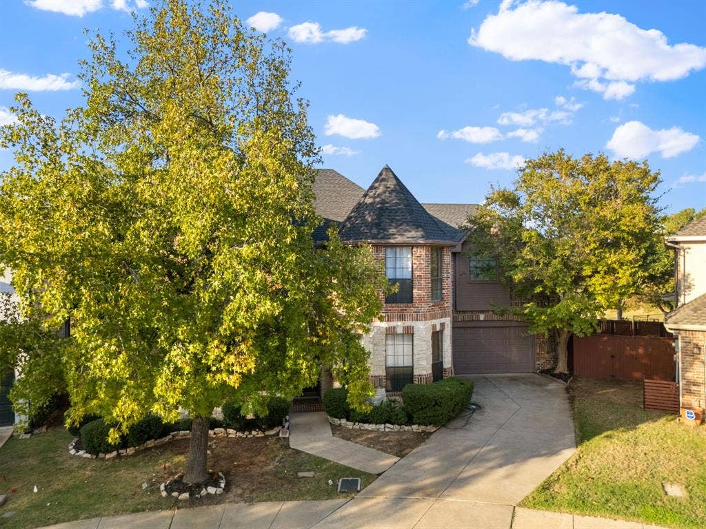1081 Leisure Lane, Irving, TX 75063 1081 Leisure Lane, Irving, TX 75063