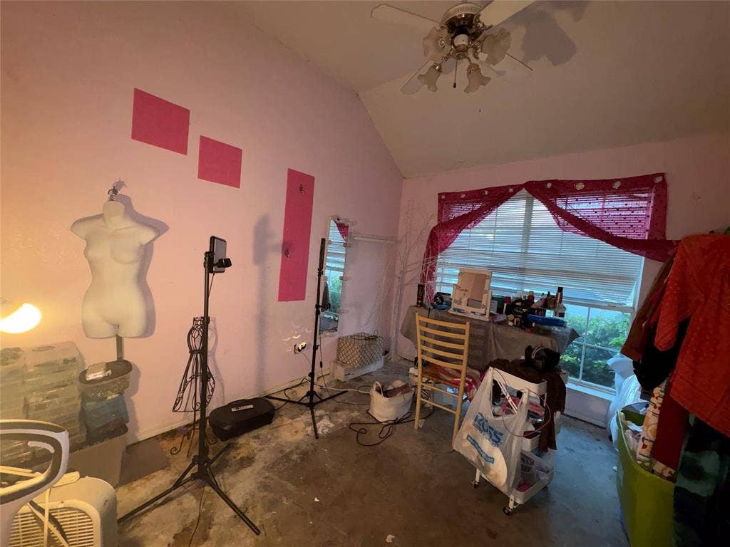 6113 Homewood Avenue, Rowlett, TX 75089 6113 Homewood Avenue, Rowlett, TX 75089