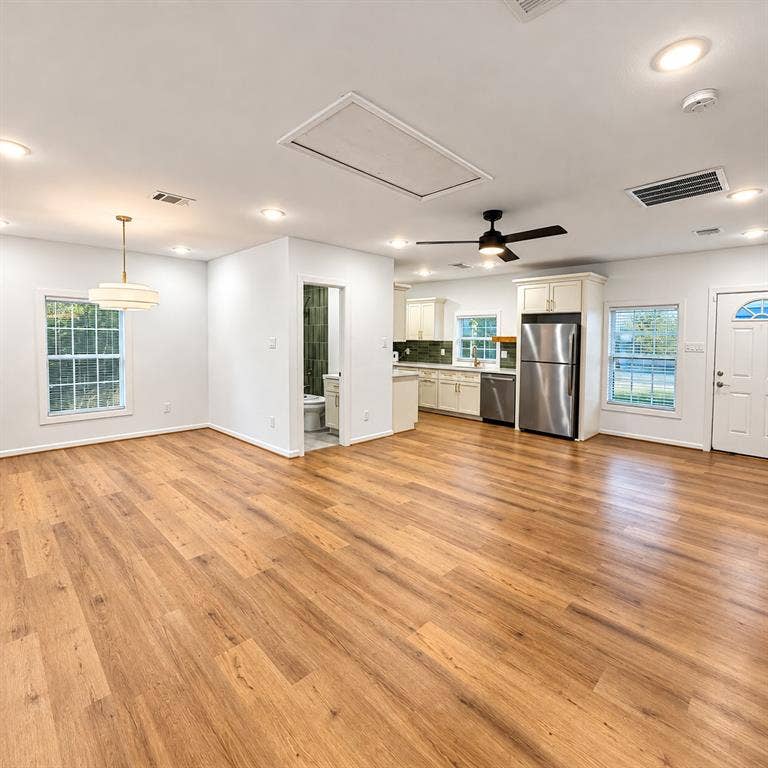 808 Oakhurst Street, #2, Houston, TX 77023