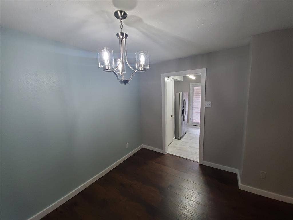 7729 Meadow Park Drive, #217, Dallas, TX 75230