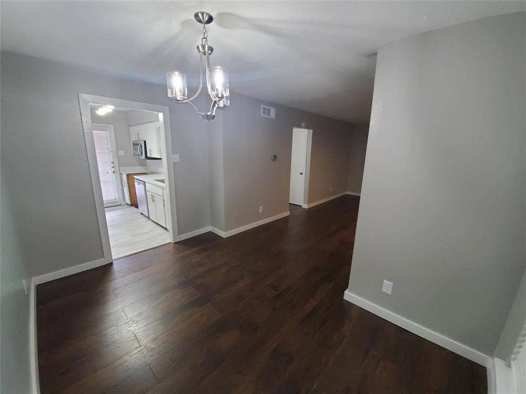 7729 Meadow Park Drive, #217, Dallas, TX 75230
