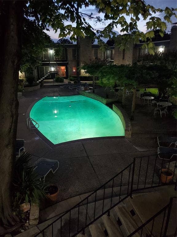 7729 Meadow Park Drive, #217, Dallas, TX 75230