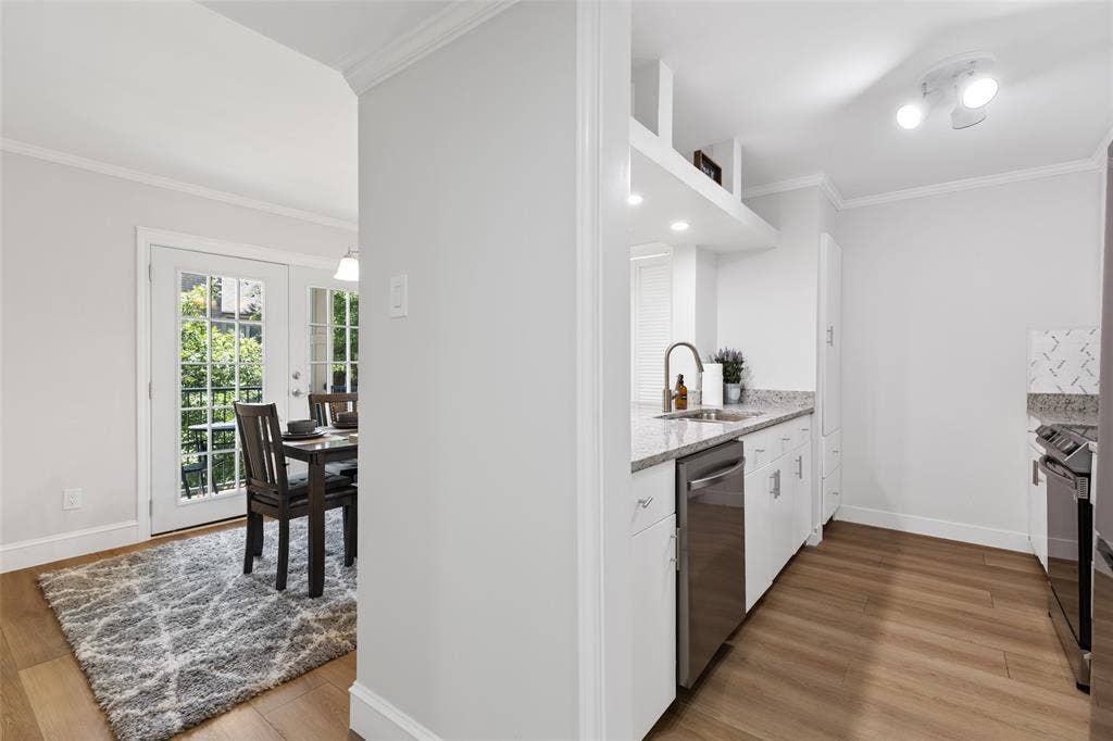 5881 Preston View Boulevard, #262, Dallas, TX 75240