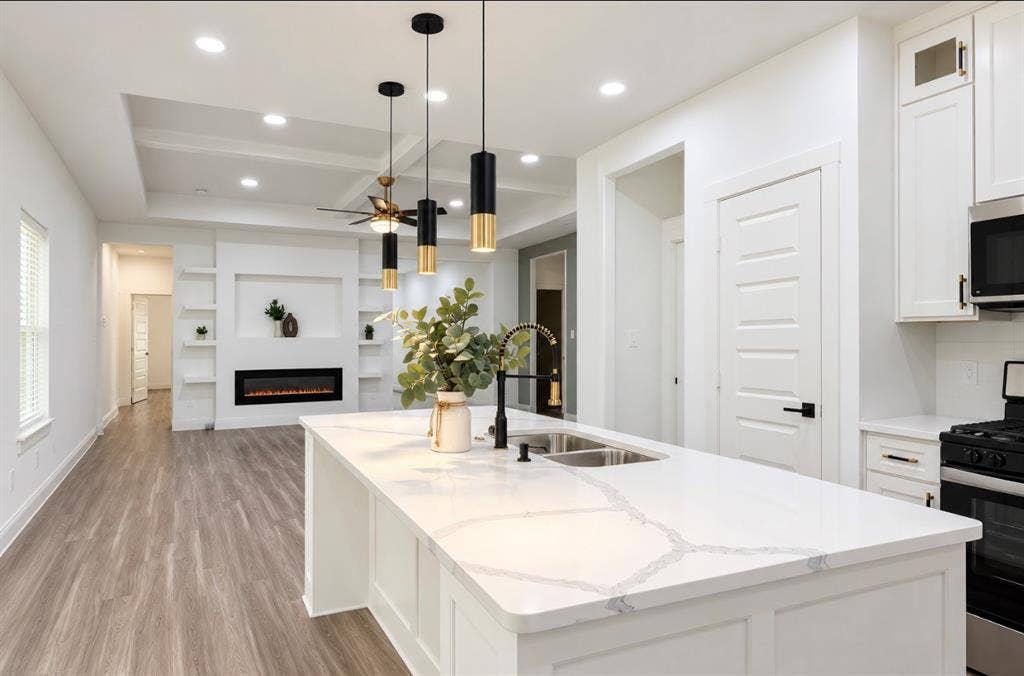 504 W 9th Street, Kemp, TX 75143 504 W 9th Street, Kemp, TX 75143