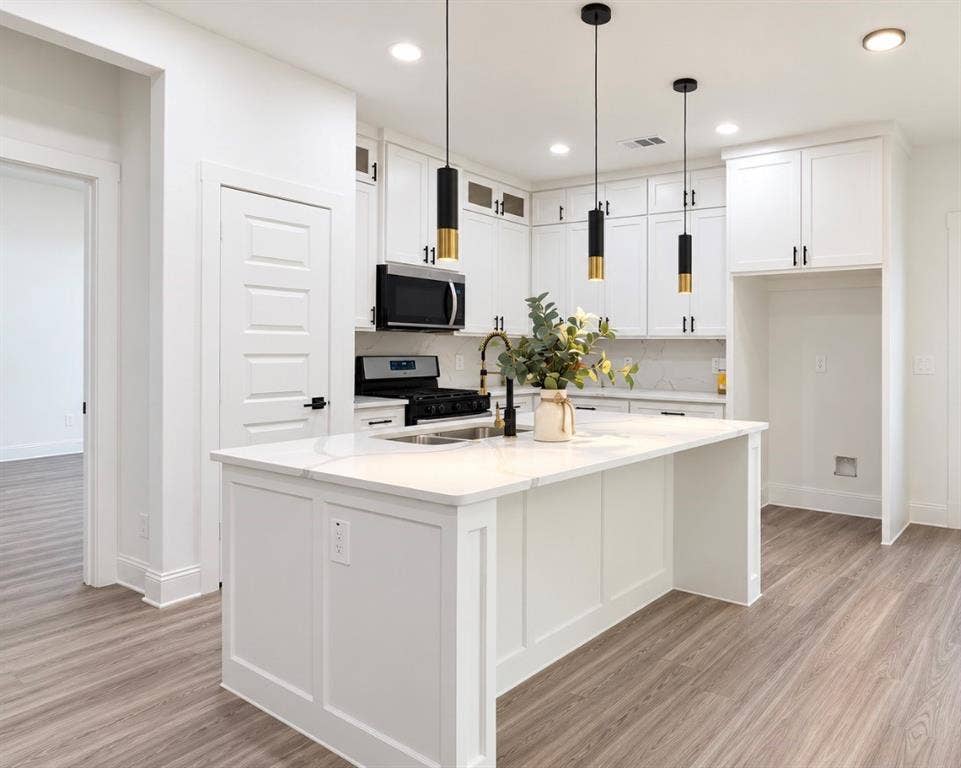 504 W 9th Street, Kemp, TX 75143 504 W 9th Street, Kemp, TX 75143