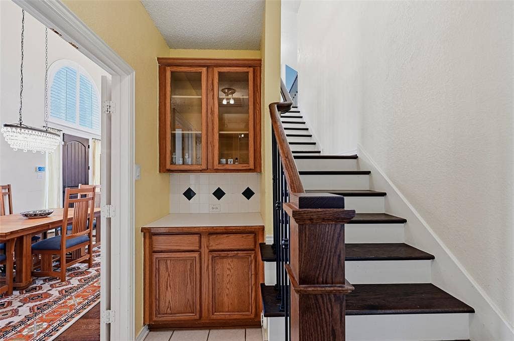 Second entry to upstairs from the kitchen/dining
