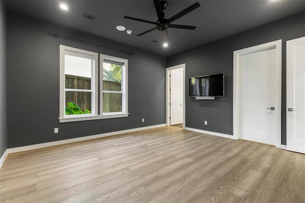1211 Woodlawn Avenue, Dallas, TX 75208 1211 Woodlawn Avenue, Dallas, TX 75208