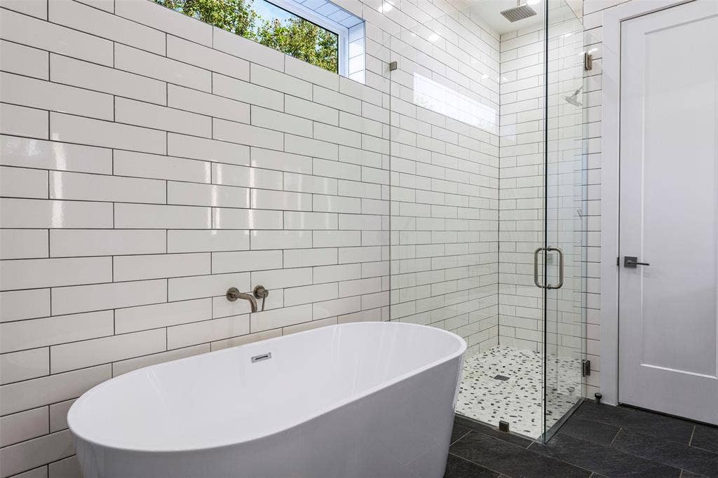 1211 Woodlawn Avenue, Dallas, TX 75208 1211 Woodlawn Avenue, Dallas, TX 75208