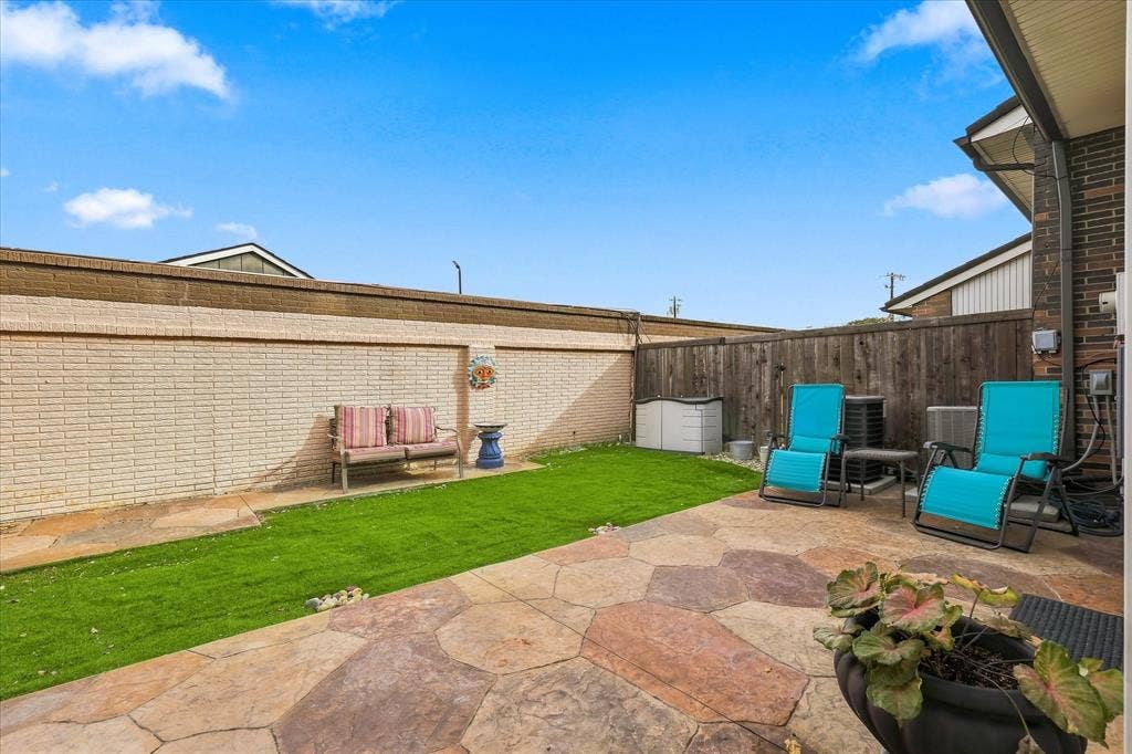 2909 Province Place, Plano, TX 75075 2909 Province Place, Plano, TX 75075