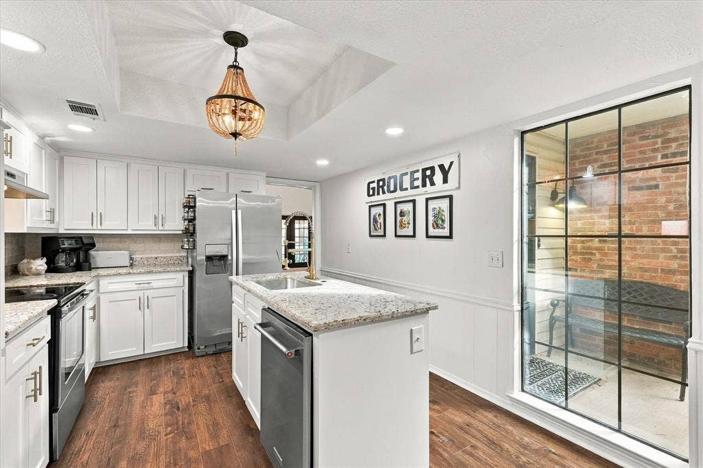 2909 Province Place, Plano, TX 75075 2909 Province Place, Plano, TX 75075