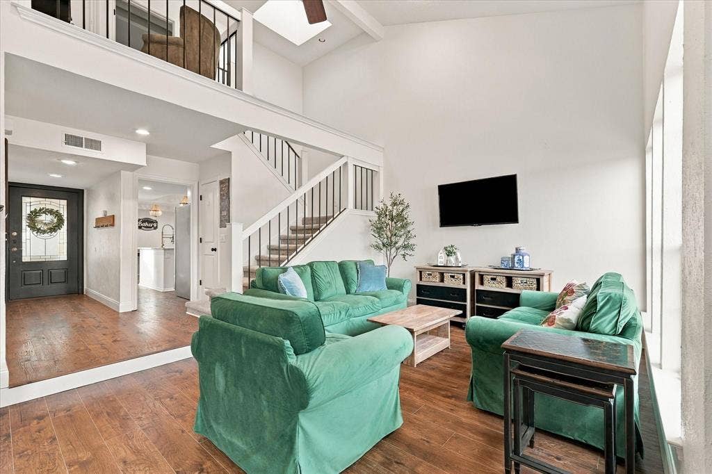 2909 Province Place, Plano, TX 75075 2909 Province Place, Plano, TX 75075
