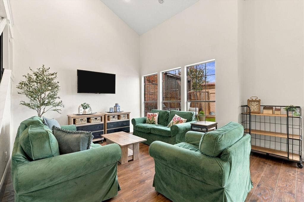 2909 Province Place, Plano, TX 75075 2909 Province Place, Plano, TX 75075