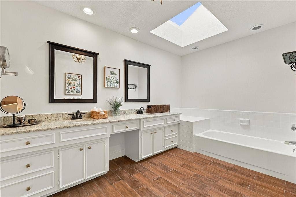 2909 Province Place, Plano, TX 75075 2909 Province Place, Plano, TX 75075