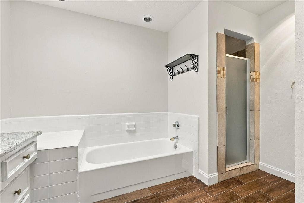 2909 Province Place, Plano, TX 75075 2909 Province Place, Plano, TX 75075