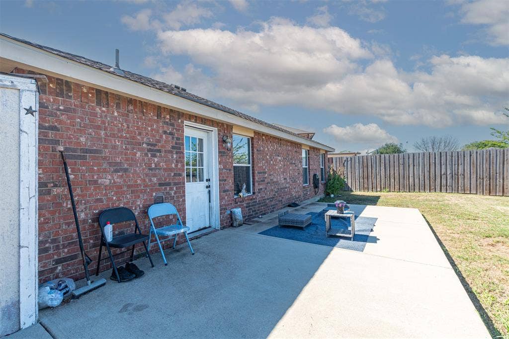 2704 Spencer Circle, Royse City, TX 75189 2704 Spencer Circle, Royse City, TX 75189