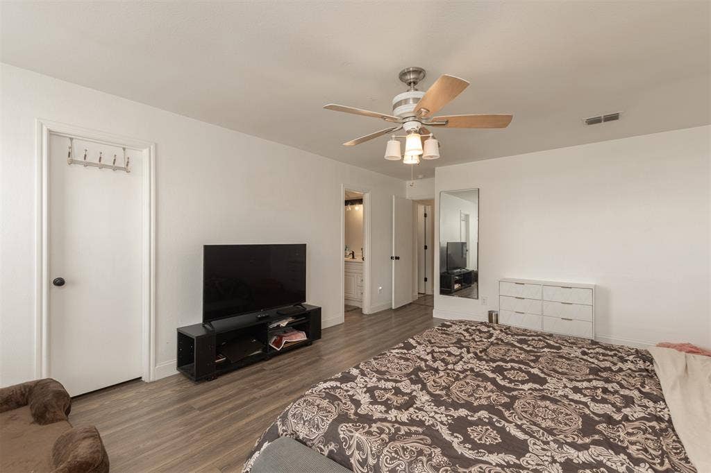 2704 Spencer Circle, Royse City, TX 75189 2704 Spencer Circle, Royse City, TX 75189