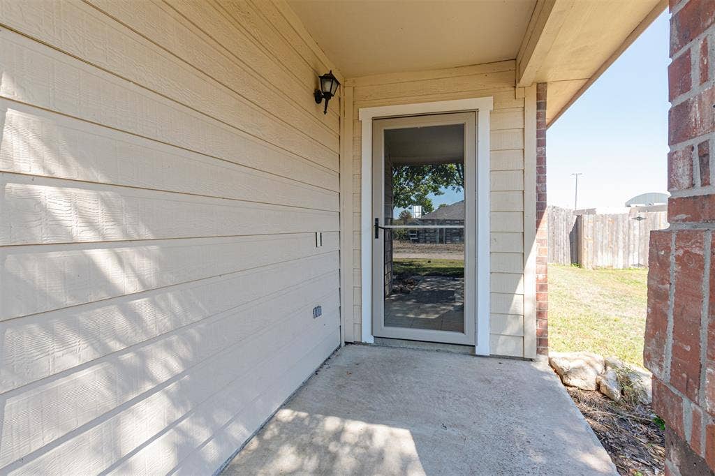 2704 Spencer Circle, Royse City, TX 75189 2704 Spencer Circle, Royse City, TX 75189