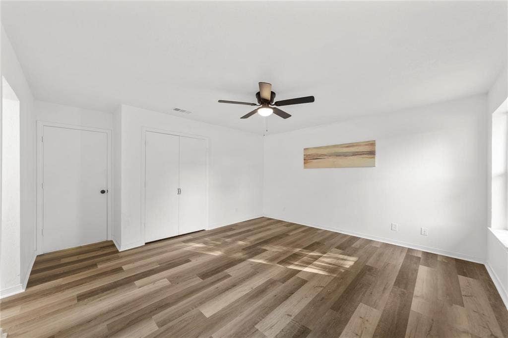 2405 Roundrock Trail, Plano, TX 75075 2405 Roundrock Trail, Plano, TX 75075