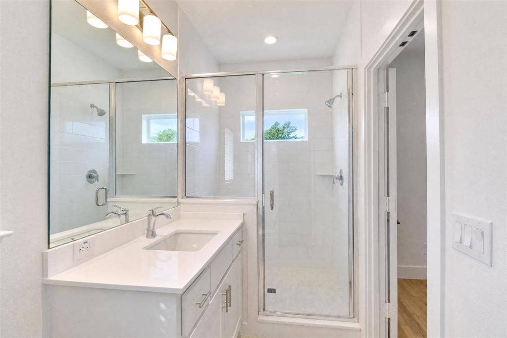 6151 Oram Street, #103, Dallas, TX 75214